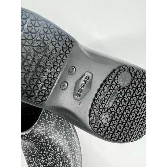 Crocs Neria Pro II Walking Nursing Slip Resistant Graphic Clog Black Gray Dots 4 - Picture 5 of 5